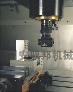 MST數(shù)控角度頭現(xiàn)場加工圖片